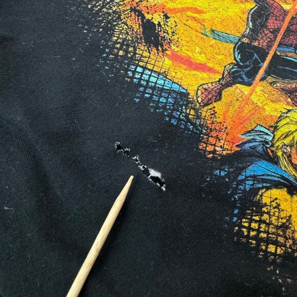 Vintage 2000s Marvel Mad Engine Civil War Captain America Iron Man Tee - Size XL - Picture 5 of 6